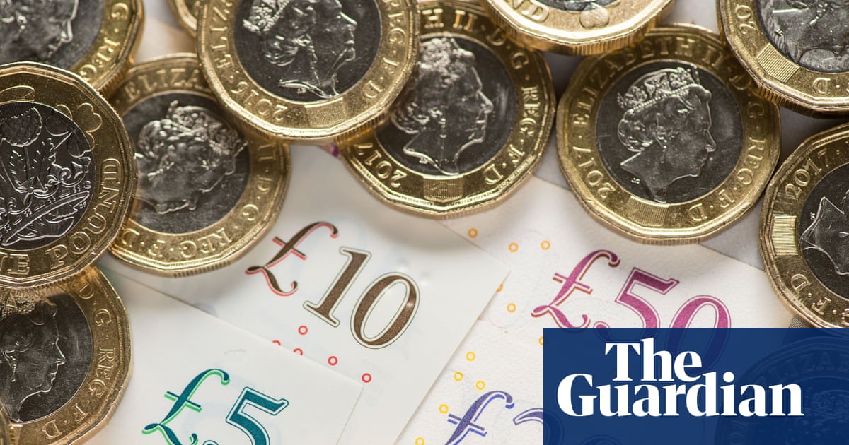 UK households put a record £103bn into Isas amid ‘dash for cash’ | Isas