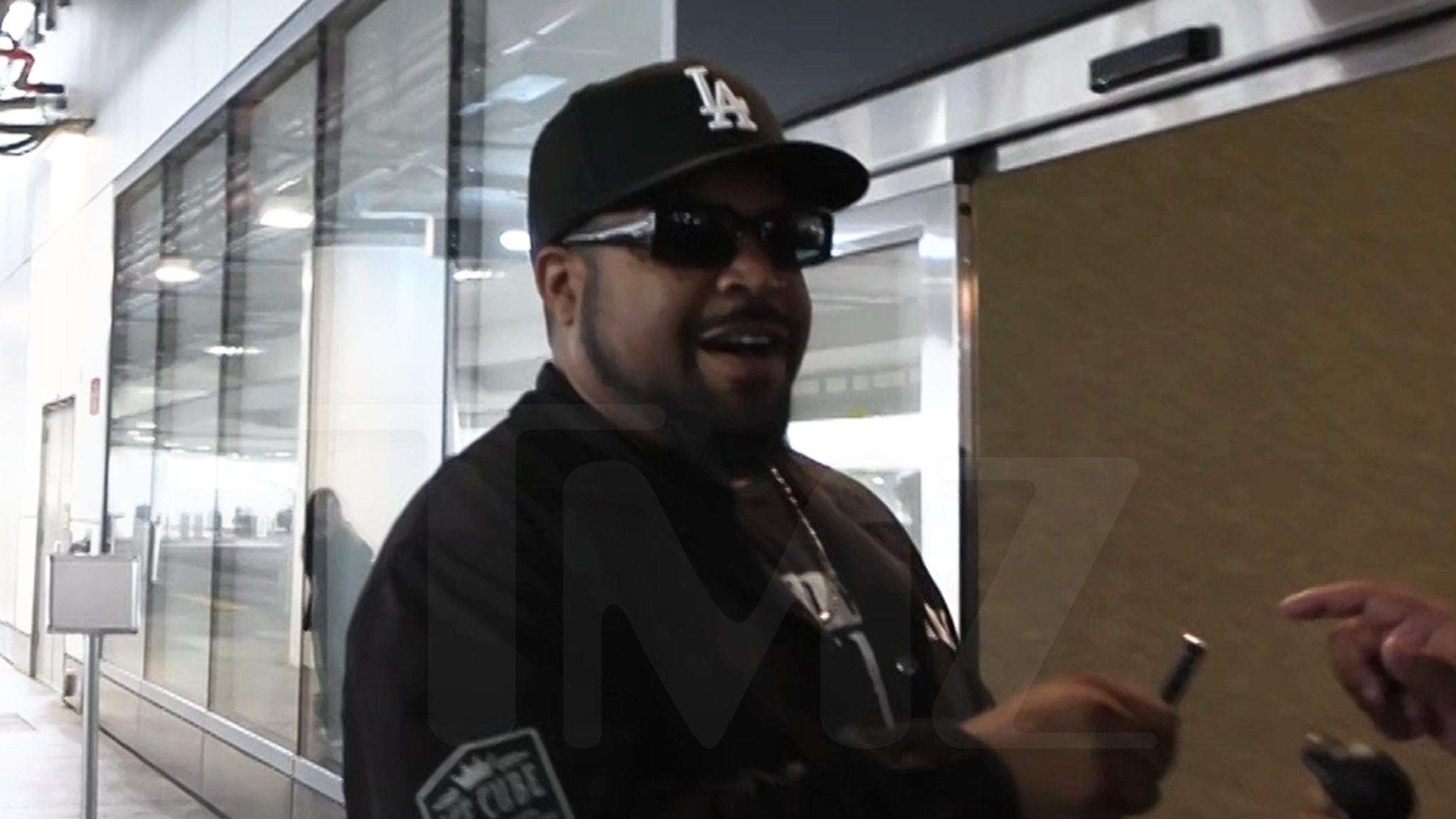Ice Cube Praises ‘Anaconda’ Trailer, Fields Fan Engagement From New Album