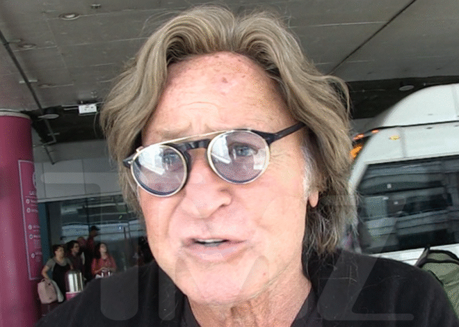 Mohamed Hadid Praying Gaza Ceasefire Sticks, ‘Everyone Deserves Peace’