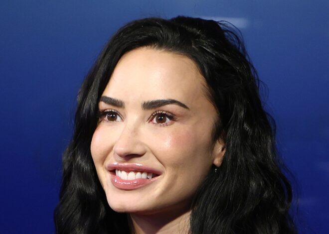 Demi Lovato’s Team Eyeing Possible Tour After Fans Crash L.A. Show Queue