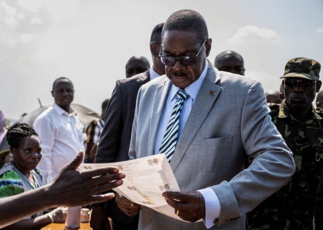 Malawi’s Mutharika sworn in for second term as president