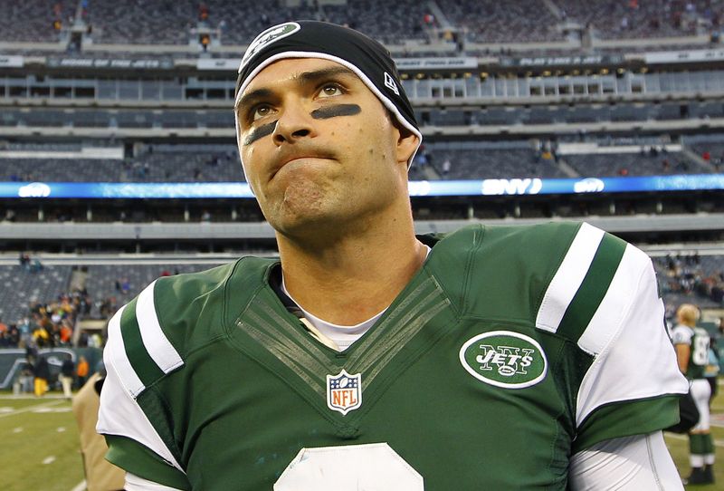 Ex-NFL star Mark Sanchez charged with battery after being stabbed, Indianapolis police say