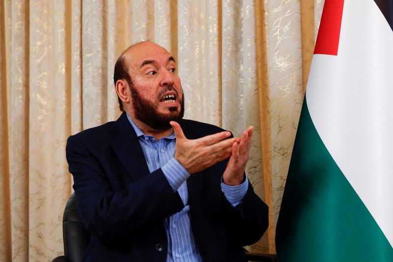 Exclusive-Hamas aims to keep grip on Gaza security and can't commit to disarm, senior official says