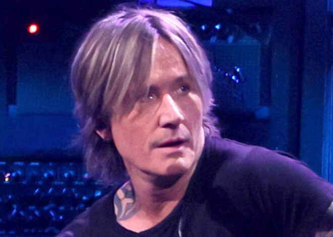 Keith Urban Hilariously Reacts to Fan Named Nicole Amid Divorce