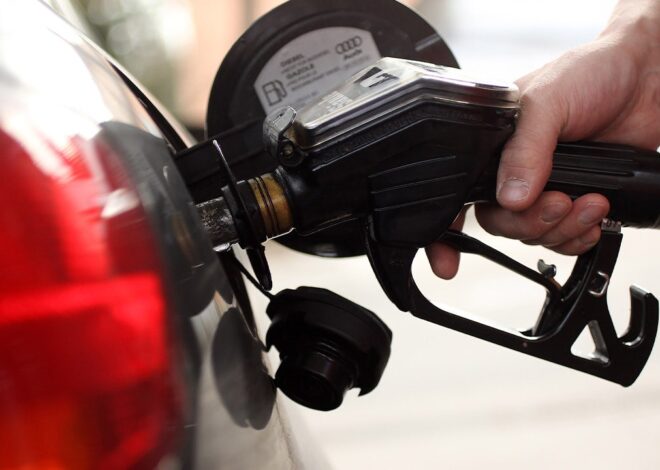 National average gas price at $3.07, may fall under $3 per gallon: reports