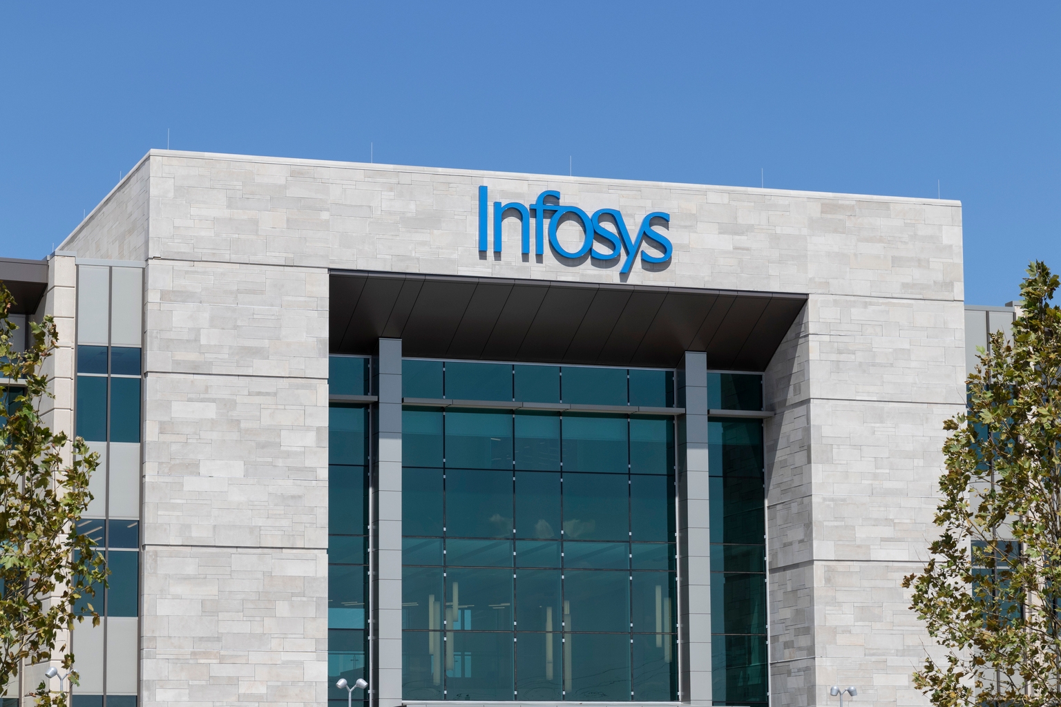 Infosys Q2 Preview: Muted Expectations While Waiting For An AI Demand Wave