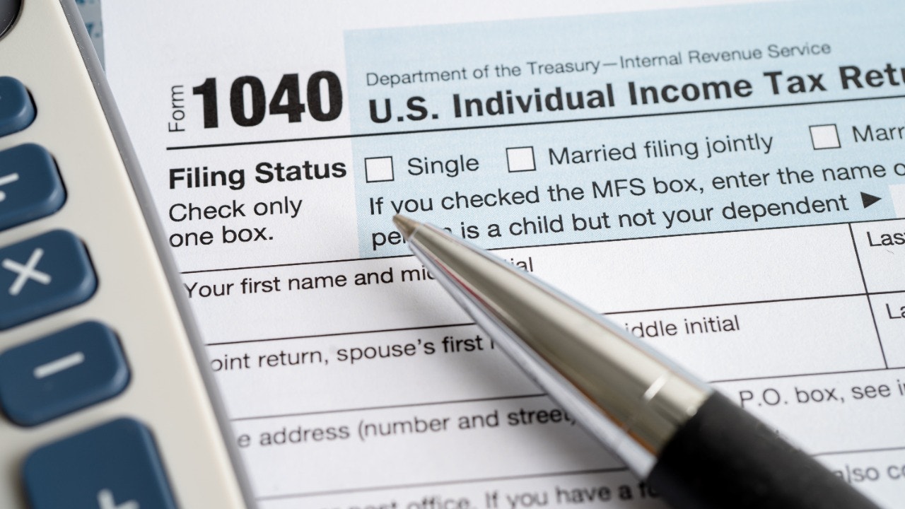 Government shutdown won’t change October 15 tax extension deadline