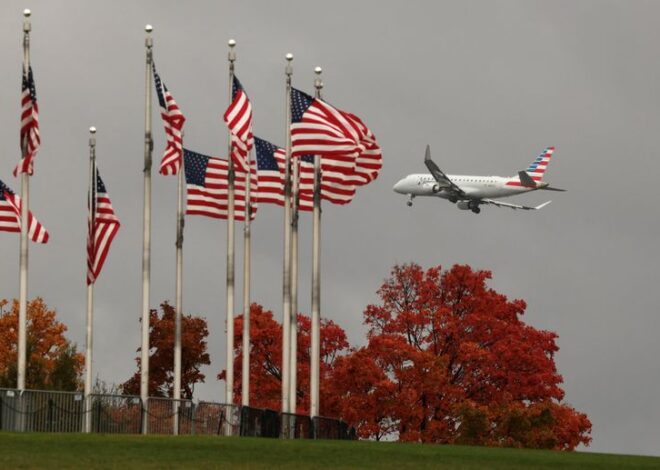 US airlines cut hundreds of flights Friday after FAA shutdown directive