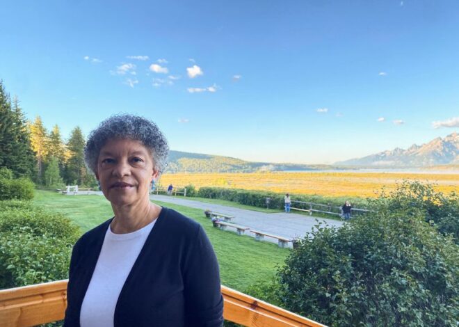 Fed’s Collins: Monetary policy currently in right place, hesitant about cutting rates