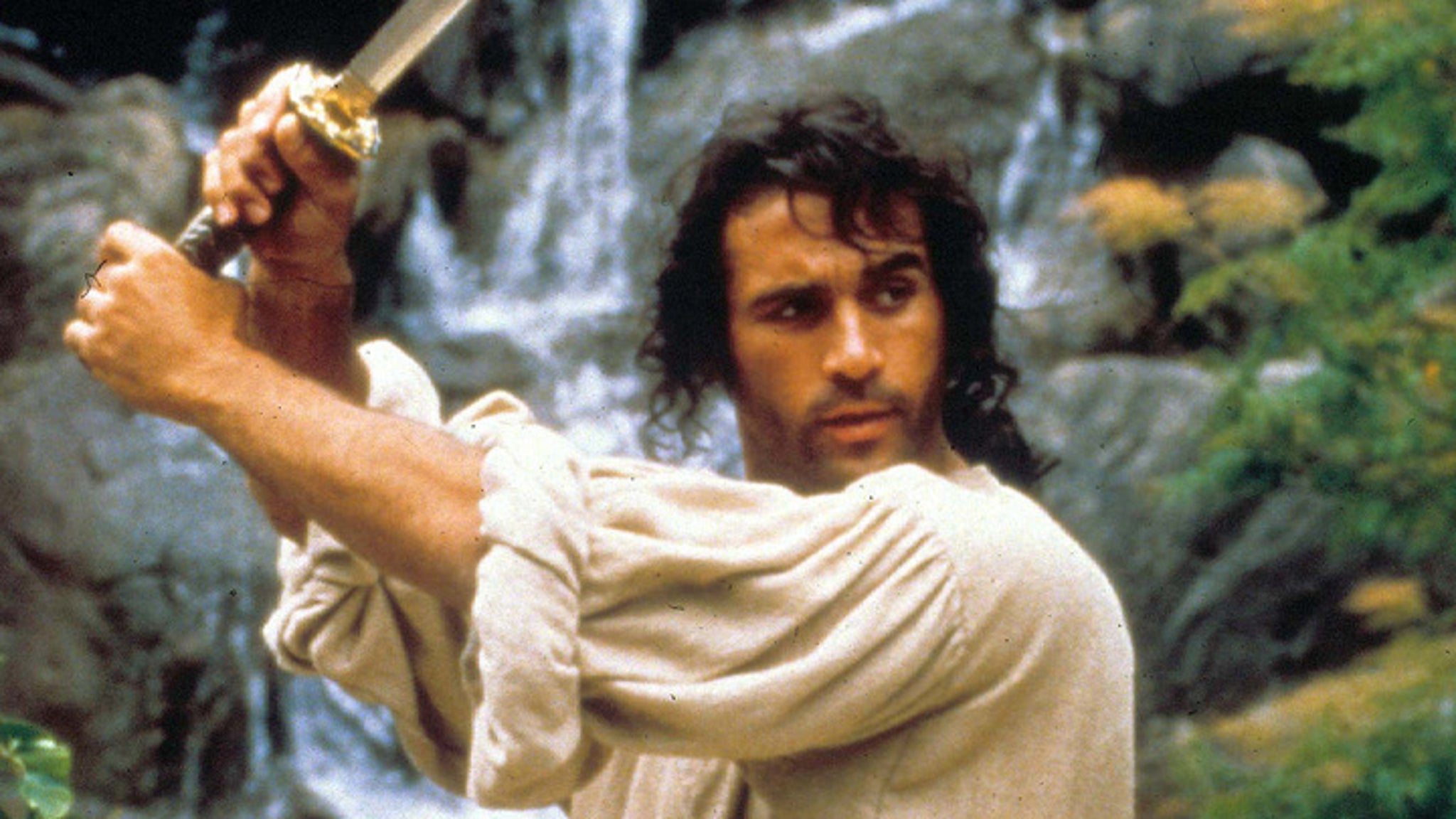 Duncan ‘Mac’ Mcleod On “Highlander: The Series” ‘Memba Him?!