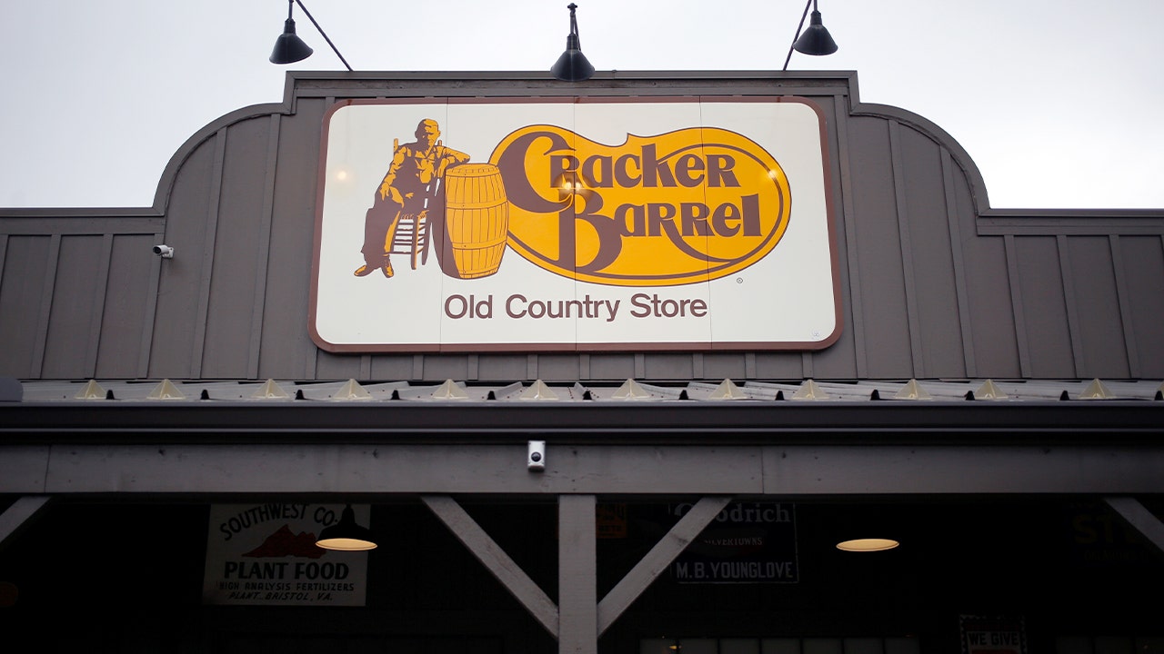 Sardar Biglari urges Cracker Barrel shareholders to vote against CEO, board member