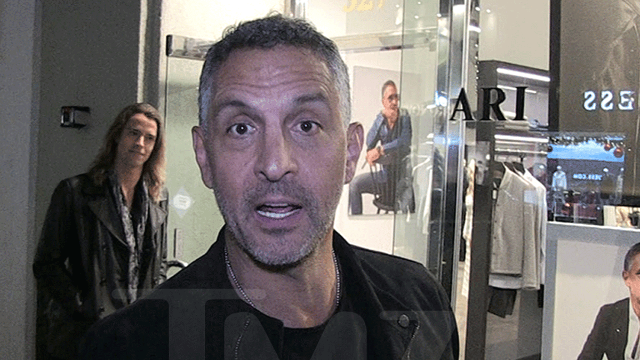 Mauricio Umansky Says He Will Kill Anyone Who Tries To Rob Him