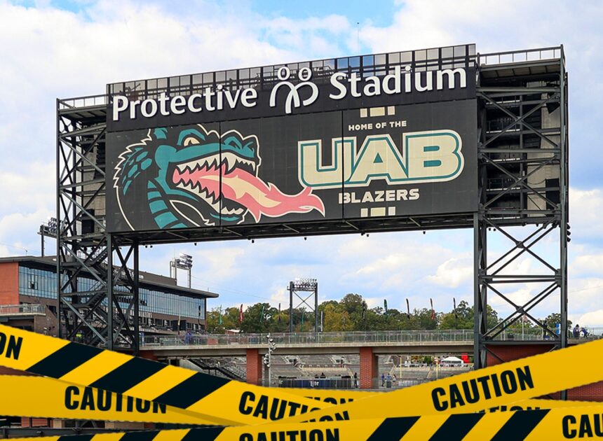 UAB Football Player Arrested For Stabbing 2 Teammates Hours Before Game, Univ. Says