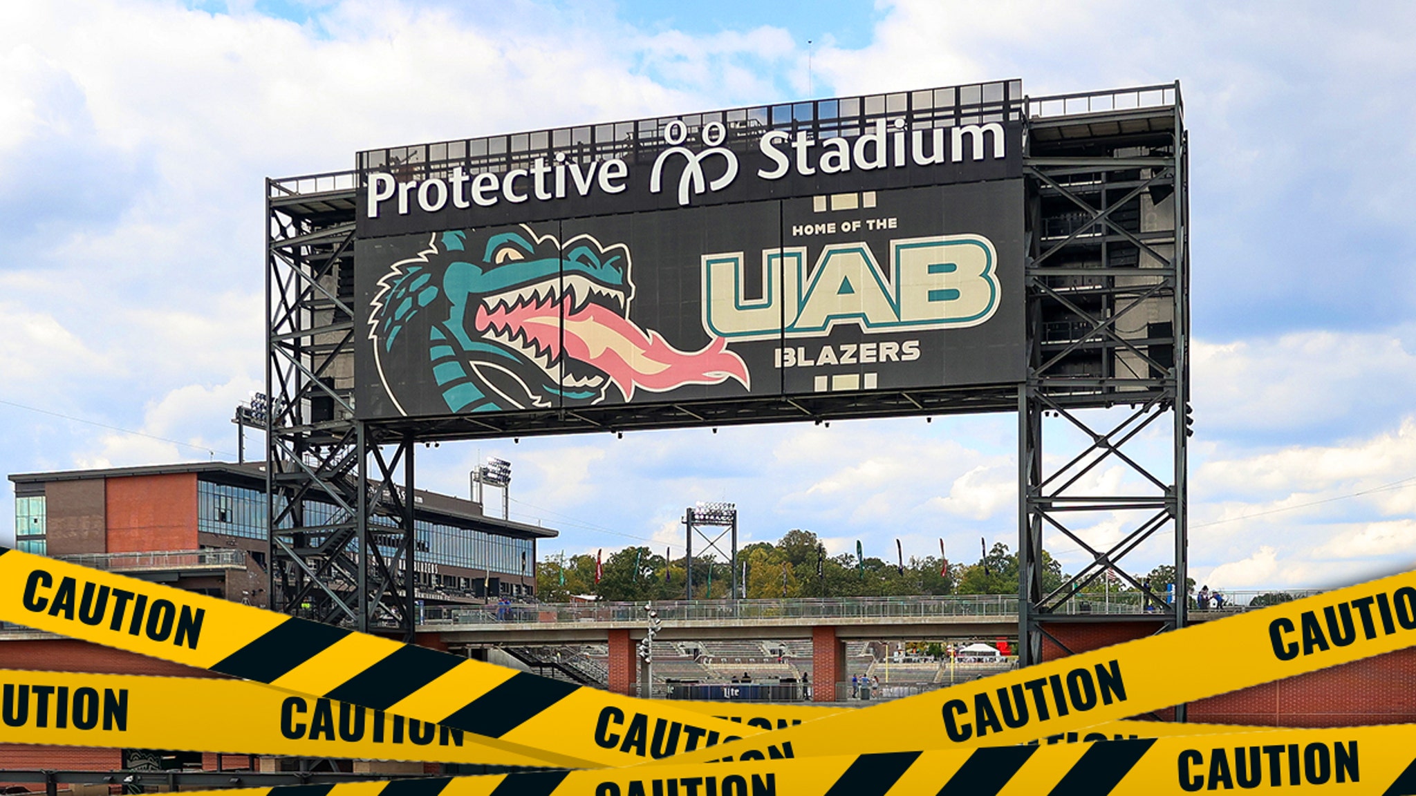 UAB Football Player Arrested For Stabbing 2 Teammates Hours Before Game, Univ. Says