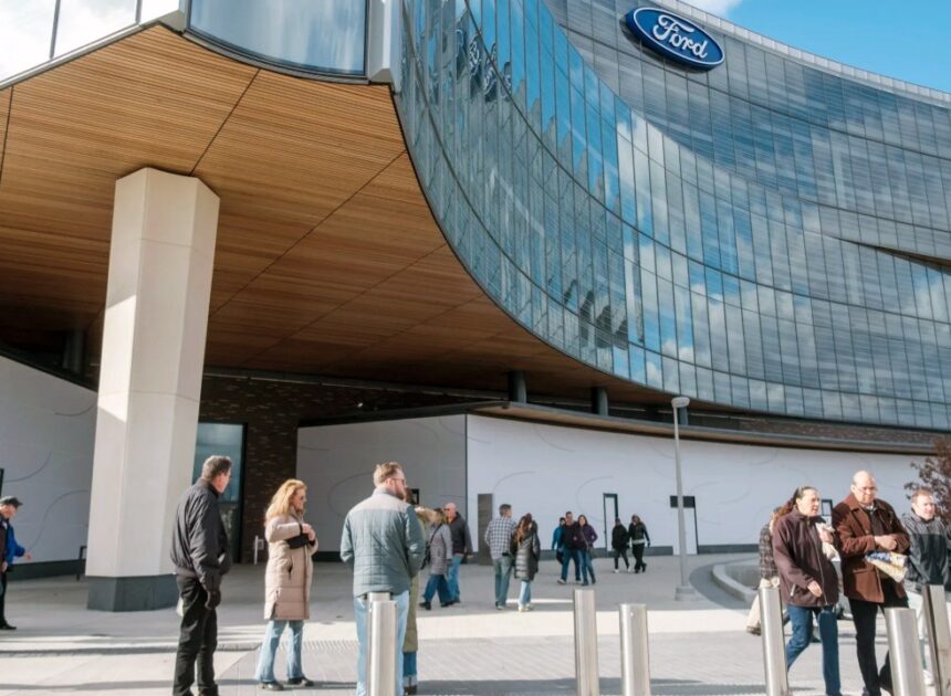 Ford unveils new HQ that will replace iconic Glass House facility