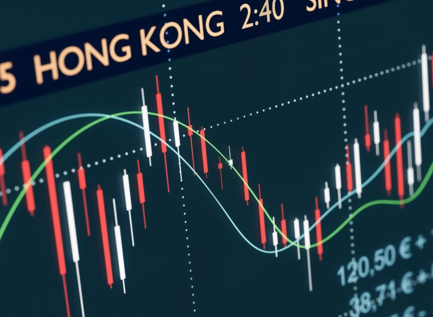 Futu Holdings: Q3 Earnings Recap And Macro Risks (Rating Downgrade)