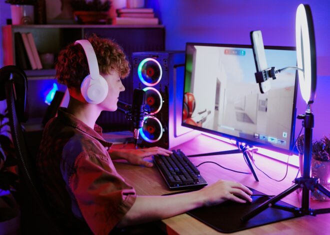 Microsoft: Solid Fundamentals, Rising Uncertainties – Why I Remain Cautiously Bullish