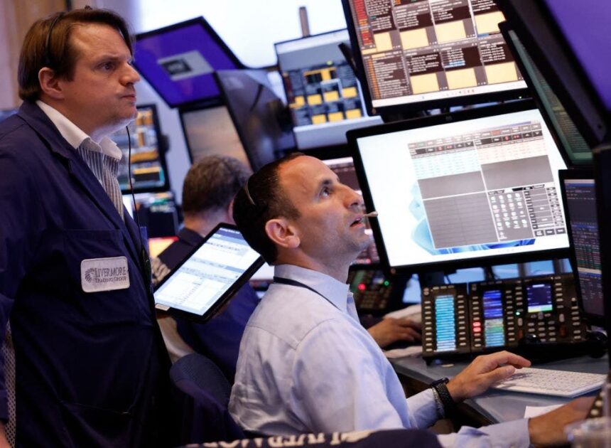 Bonds surge in 2025, on pace for best year since 2020 bond rally