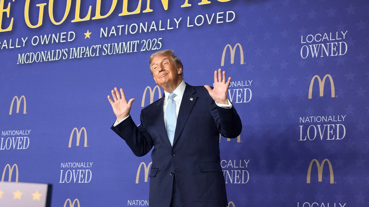 Trump asks McDonald’s for more tartar sauce on Filet-O-Fish at summit