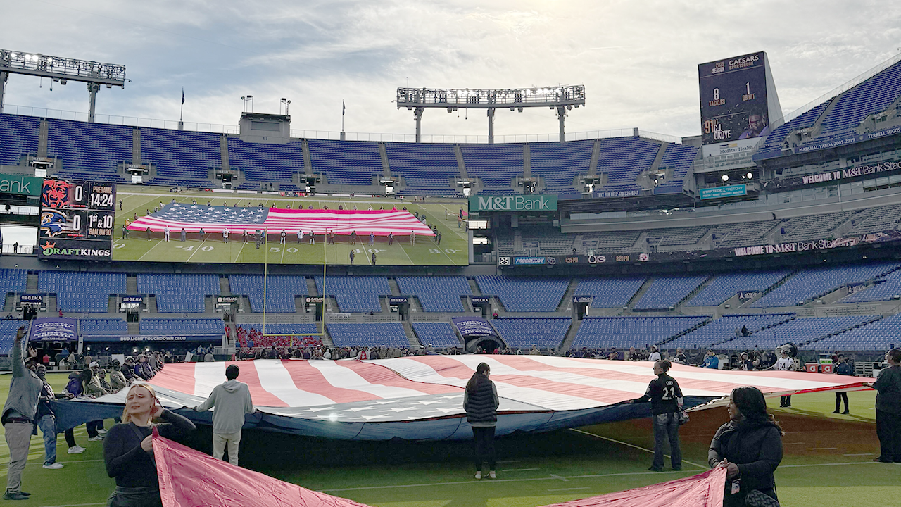 DraftKings honors veterans at NFL games through VetsinTech program