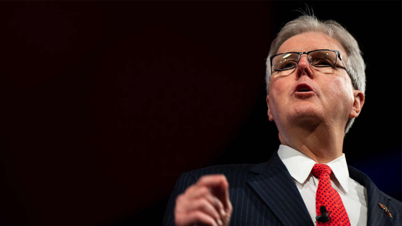 Texas Lt. Gov. Dan Patrick proposes giving each newborn $1K invested in stock market